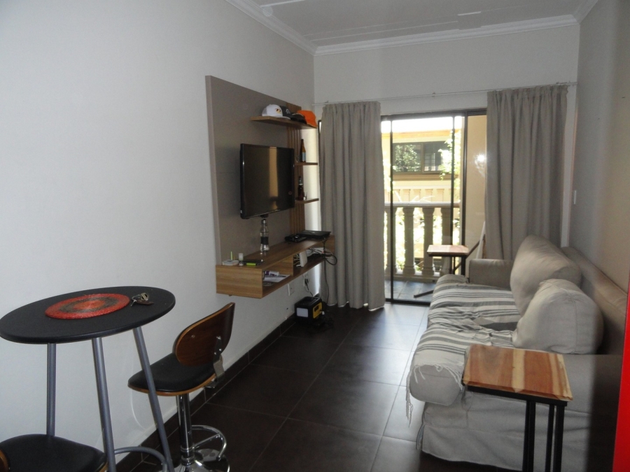 To Let 2 Bedroom Property for Rent in Die Bult North West